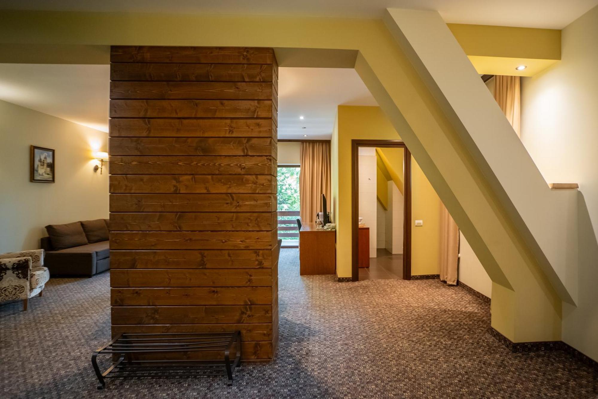 Opus Villa Sinaia Exterior foto Interior of a suite