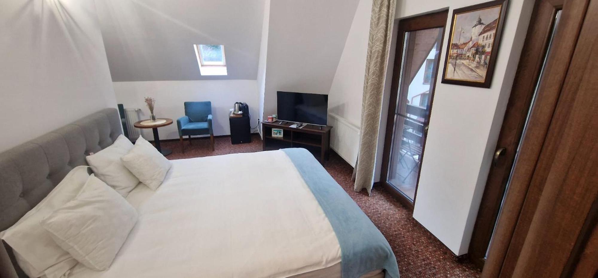 Opus Villa Sinaia Exterior foto A room at the hotel